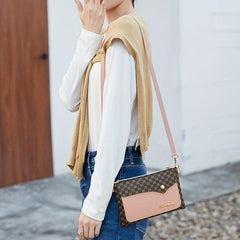 Retro Pattern Wristlet Crossbody Bag