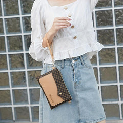 Retro Pattern Wristlet Crossbody Bag