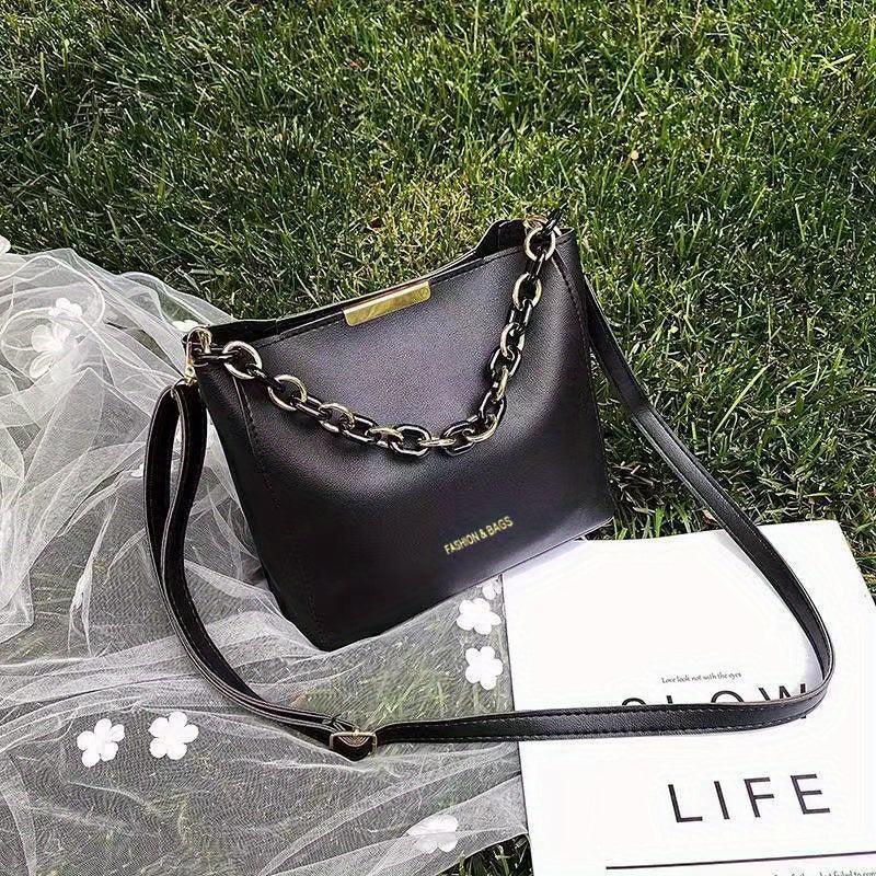 Letter Graphic Bucket Bag Chain Decor Crossbody Bag