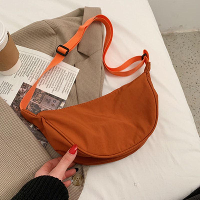 Crescent Moon Crossbody Bag Solid Diagonal Single Shoulder Bag