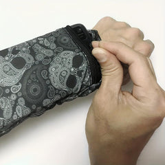 2PC Sports Wrist Bag Elastic Material For Holding Phone Cards Change