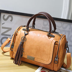 Tassel Decor Shoulder Bag Crossbody Bag Zipper Large Capacity
