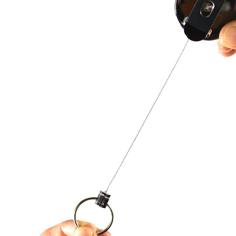 Steel Wire Retractable Keyring with Skull Pendant