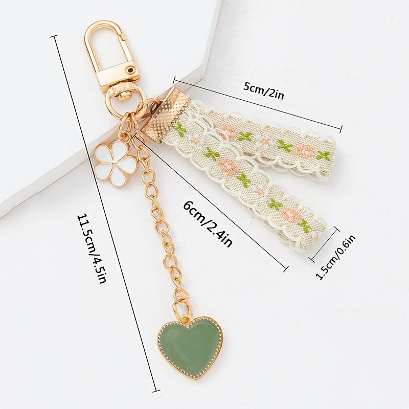 Green Love Flower Keychain Vintage Metal Keychain Bag Ornament Pendant