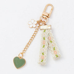 Green Love Flower Keychain Vintage Metal Keychain Bag Ornament Pendant