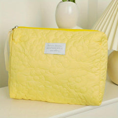 Flower Quilted Cosmetic Bag Lightweight Cosmetic Pouch