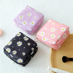 Daisy Pattern Zipper Sanitary Napkin Storage Bag For Girls