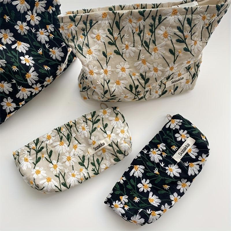 Daisy Embroidered Makeup Pouch Lightweight Cosmetic Bag