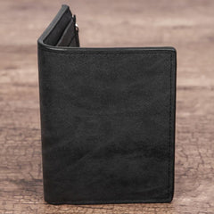 Men's Medium Quilted Wallet with Card Slots