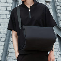 Casual Nylon Crossbody Bag Large Capacity Fitness Messenger Bag