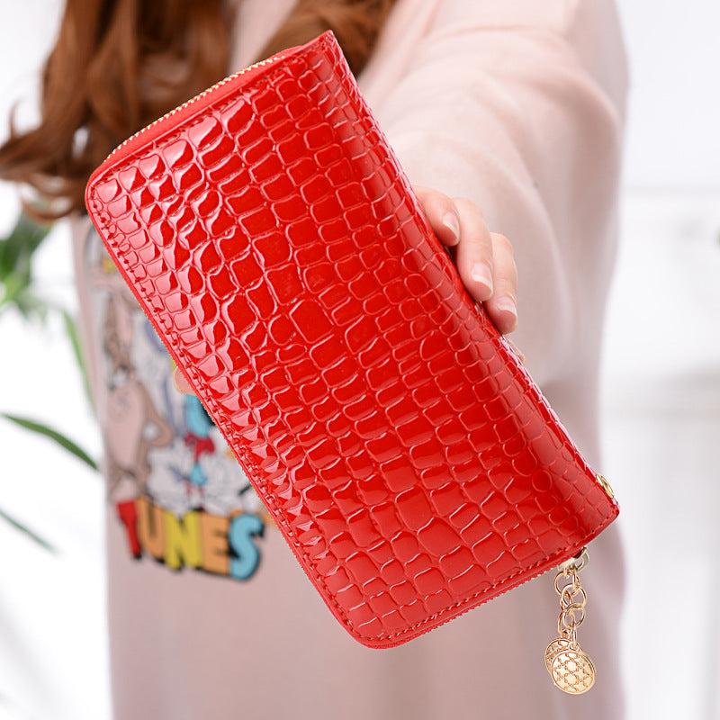 Crocodile Embossed Long Wallet Patent Leather Phone Bag Zipper Clutch
