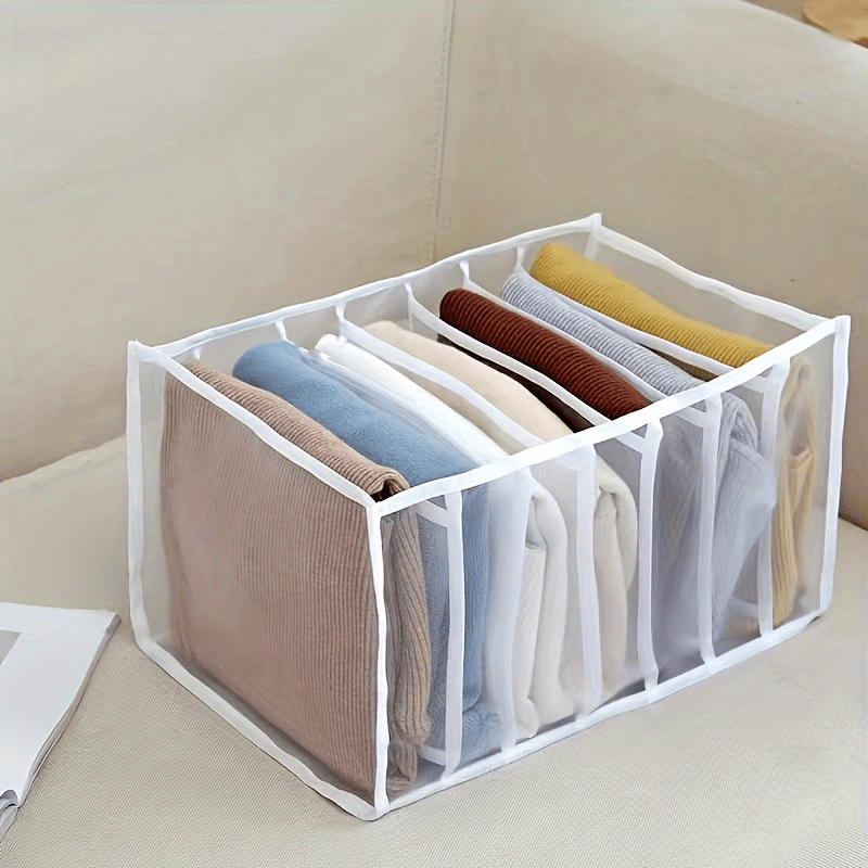 Foldable Lightweight Clothes Organizer With Grids