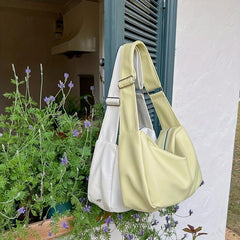 Women's Minimalist Shoulder Bag Zipper Underarm Bag