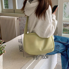 Women's Minimalist Shoulder Bag Zipper Underarm Bag