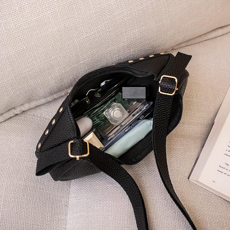 Rivets Decor Baguette Bag Underarm Bag