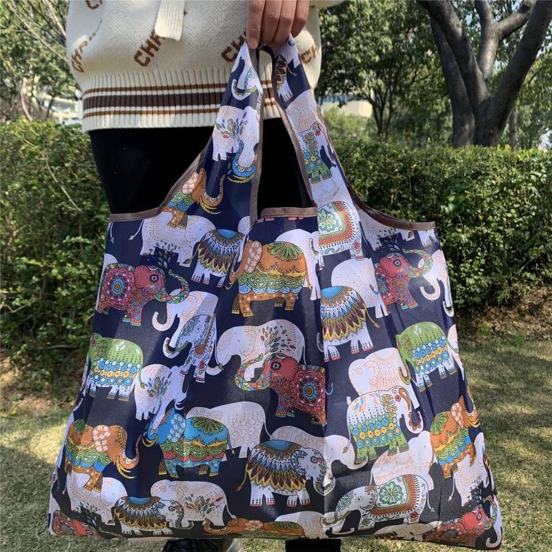 Vintage Cartoon Elephant Print Shoulder Bag Large Capacity Shopper Bag
