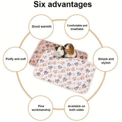 Soft Paw Print Blanket for Small Animals - Ideal for Hamsters & Guinea Pigs