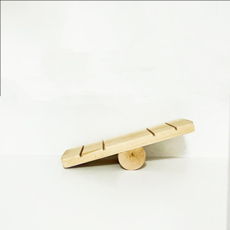 Wooden Climbing Toys for Hamsters & Guinea Pigs - Small Animal Accessory