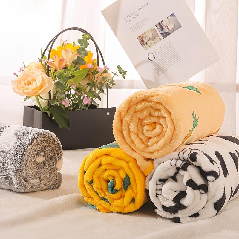 Soft and Warm Pet Blanket for Dogs and Cats - Cozy Indoor Blanket