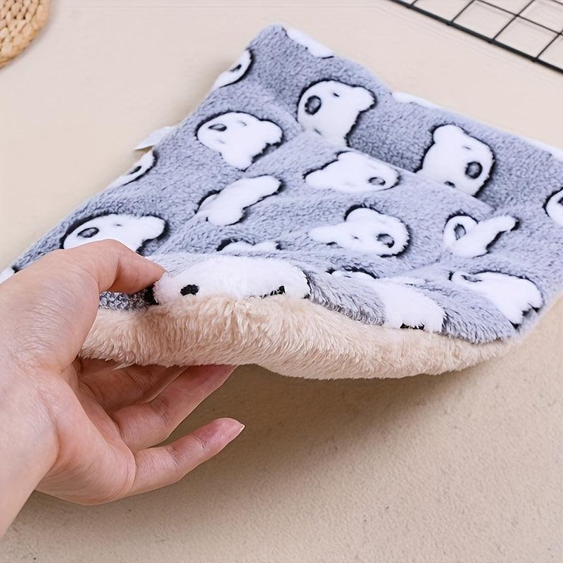 Grey Bear Pattern Double Layer Pet Cushion All Seasons Cat Mat