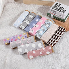 Summer Dog Blanket Breathable Cartoon Grey Bone Print Pet Blanket