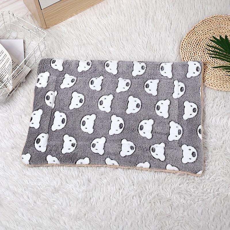 Cartoon Bear Pattern Pet Pad Comfortable And Thickened Cat Bed