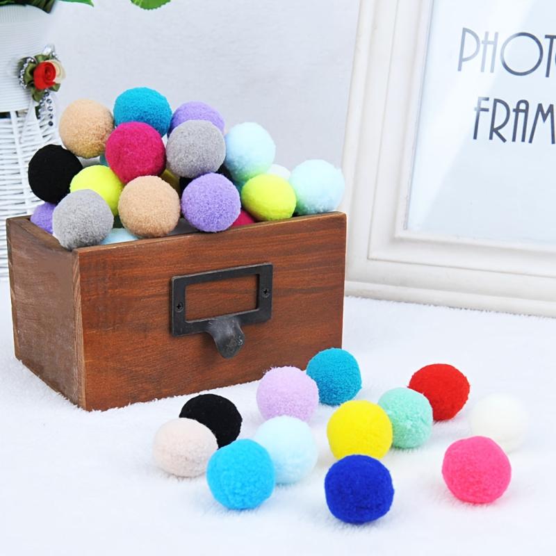 Stretchy Plush Ball Pom Toys for Dogs and Cats - 50-100pcs