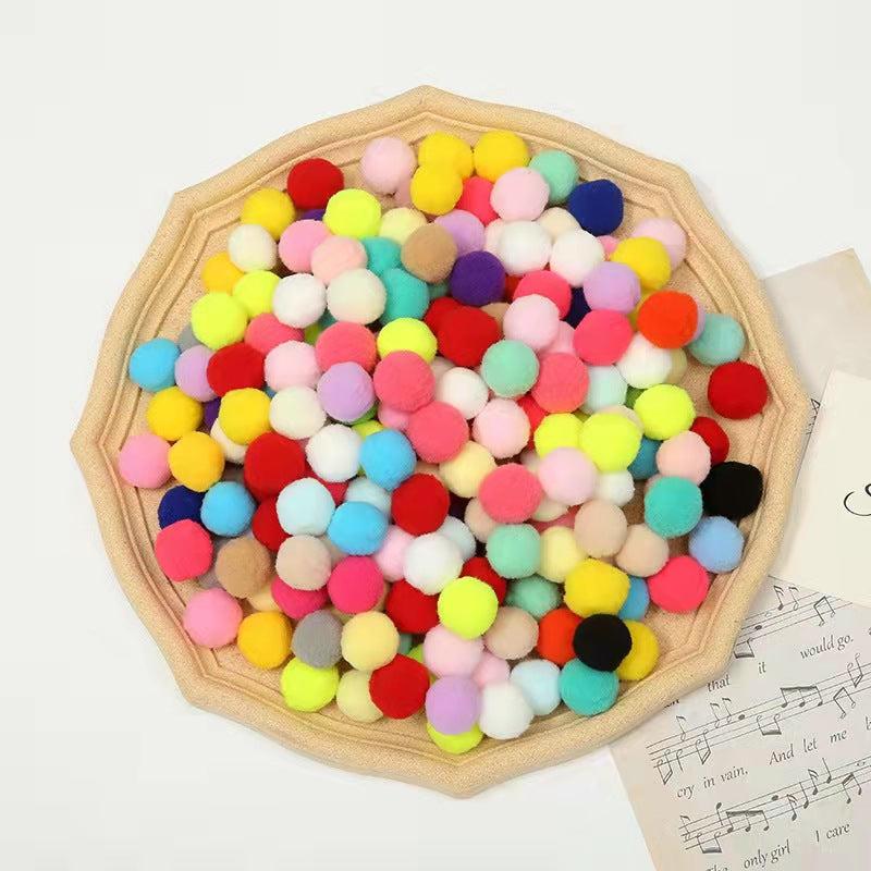 Stretchy Plush Ball Pom Toys for Dogs and Cats - 50-100pcs
