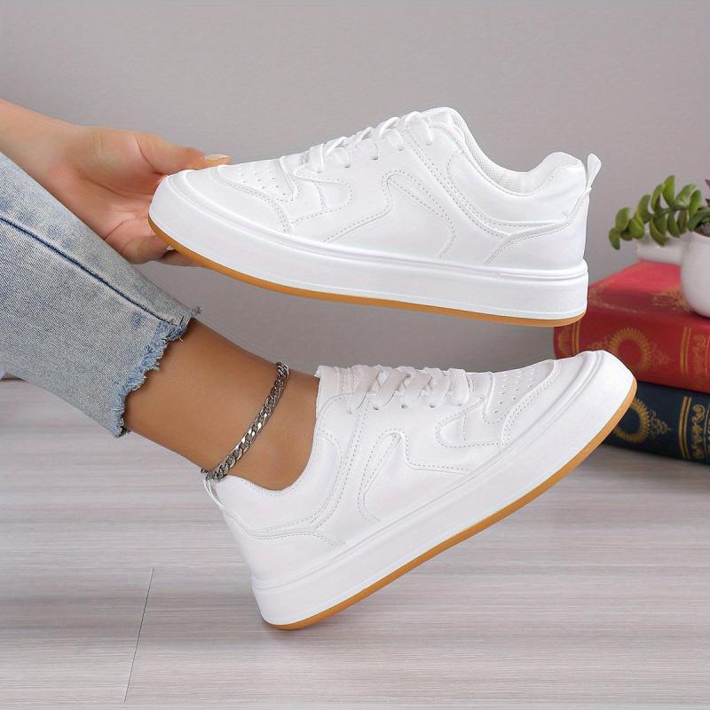 Women's Colorblock Skate Shoes Low Top Lace Up Casual Sneakers