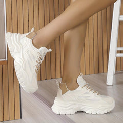 Women's Mesh Platform Sports Shoes Breathable Lace Up Low Top Running Shoes