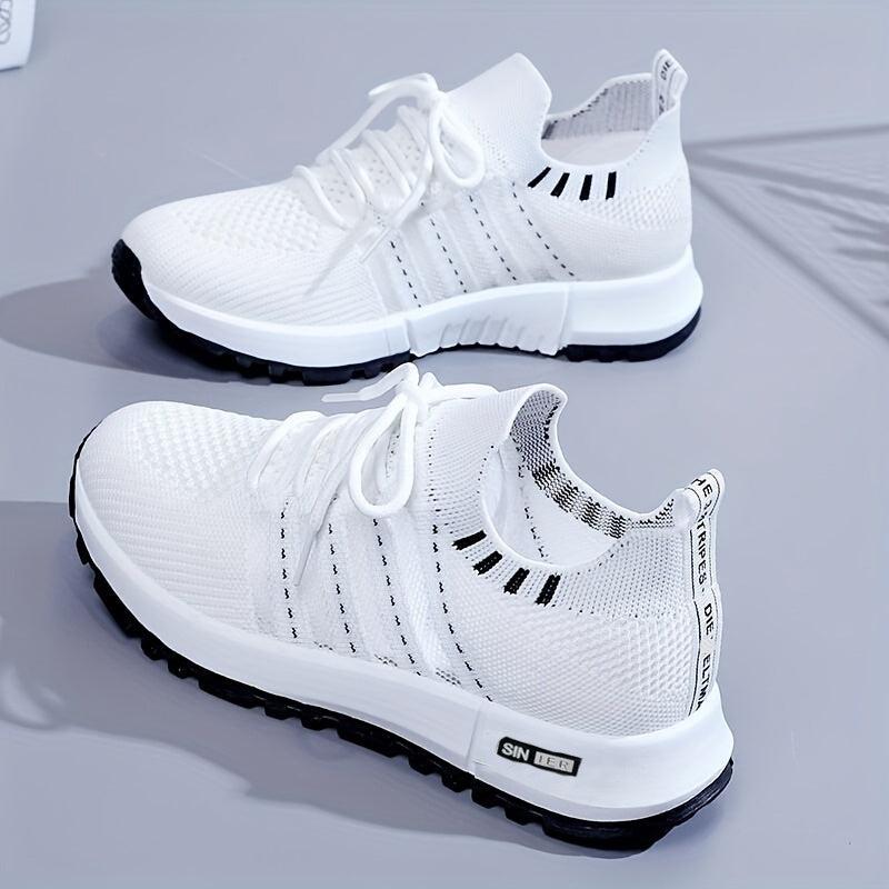 Women's Breathable Mesh Sneakers Lace Up Outdoor Shoes
