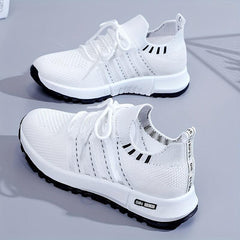 Women's Breathable Mesh Sneakers Lace Up Outdoor Shoes