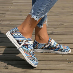 Women's Tribal Style Flat Canvas Shoes Geometric Pattern Lace Up Low Top Shoes
