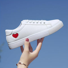 Women's Heart Flat Sneakers Lace Up Non Slip Low Top Shoes