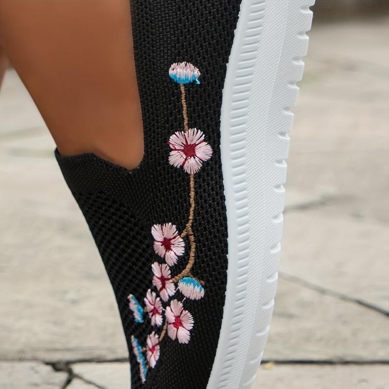 Women's Embroidered Floral Flats Breathable Slip On Low Top Shoes
