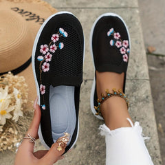Women's Embroidered Floral Flats Breathable Slip On Low Top Shoes
