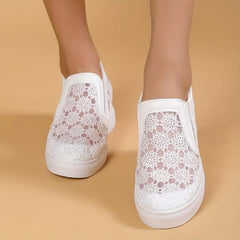 Women's Lace Wedge Loafers Flower Embroidered Slip-On Shoes