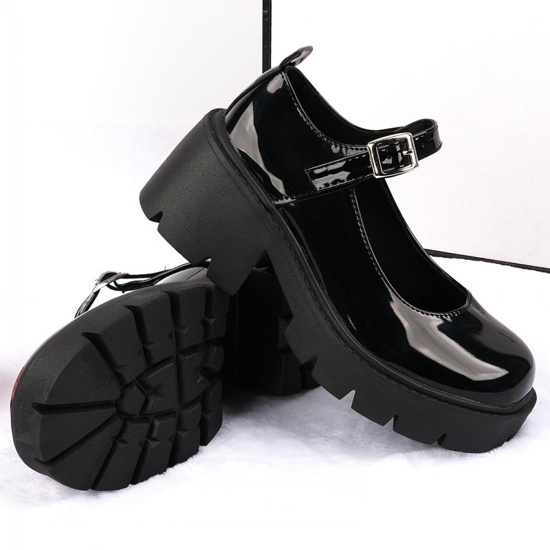 Chunky Heel Mary Jane Platform Pumps