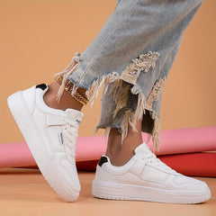 Women's Breathable Skate Shoes Low Top Lace Up Casual Walking Shoes