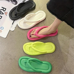 Women's Lightweight Slip On Flip Flops