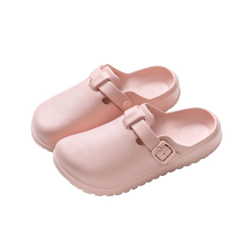 Women's Lightweight Closed Toe Slip On Clogs