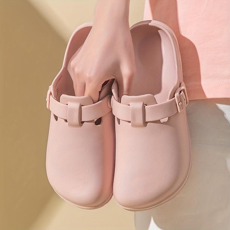 Women's Lightweight Closed Toe Slip On Clogs