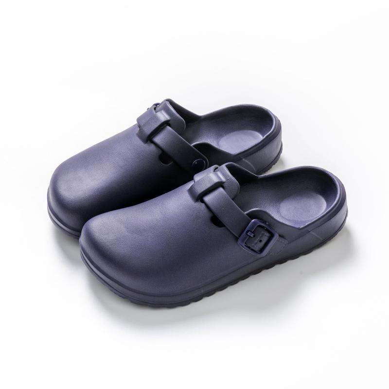 Women's Lightweight Closed Toe Slip On Clogs
