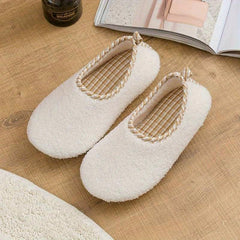 Women's Fuzzy Curly Fur Slippers Soft Sole Comfortable House Slippers