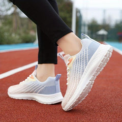 Women's Lightweight Sports Shoes Stripe Knitted Running Shoes