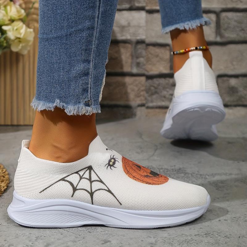 Wacky Pumpkin Ghost Print Running Shoes