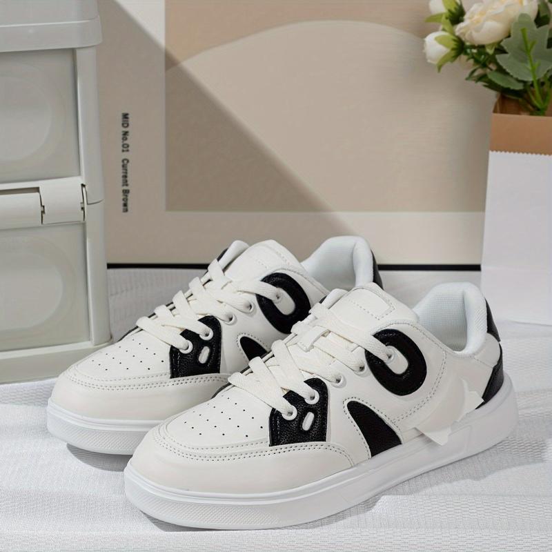 Women's Block Faux Leather Skate Shoes Low Cut Lace Up Sneakers