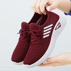 Women's Breathable Athletic Sneakers Lace Up Casual Shoes