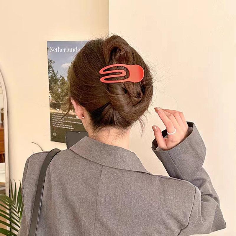 1pc Plastic Hair Clip Medium Frosted U Shape Hair Clips