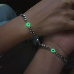 2pcs Stainless Steel Dark Luminous Fluorescent Heart Shaped Bracelet